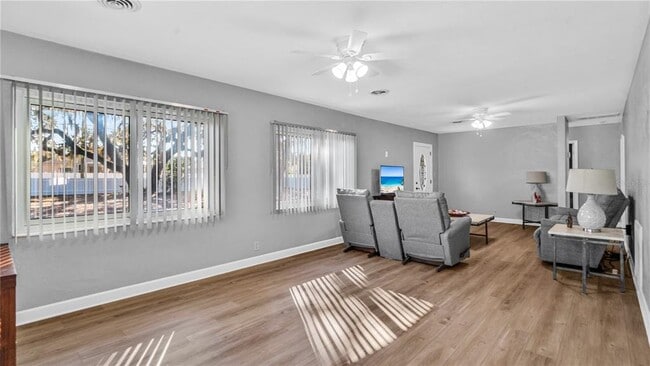 Building Photo - 11912 McMullen Loop