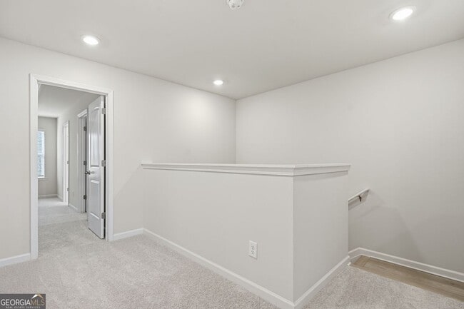 Building Photo - 208 Filer Dr