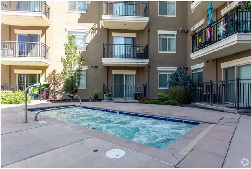 Interior Photo - Kay's Crossing