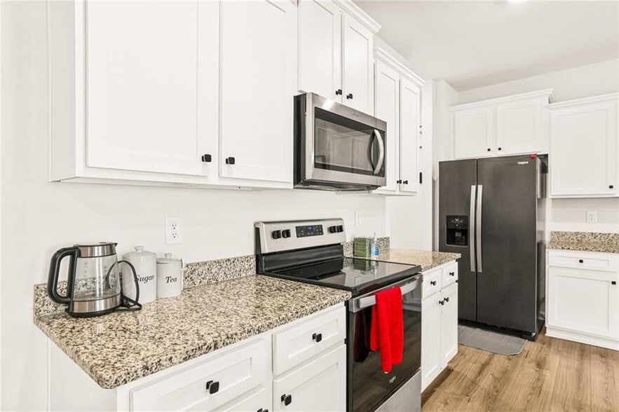 Building Photo - 4514 Fillmore Trl SW