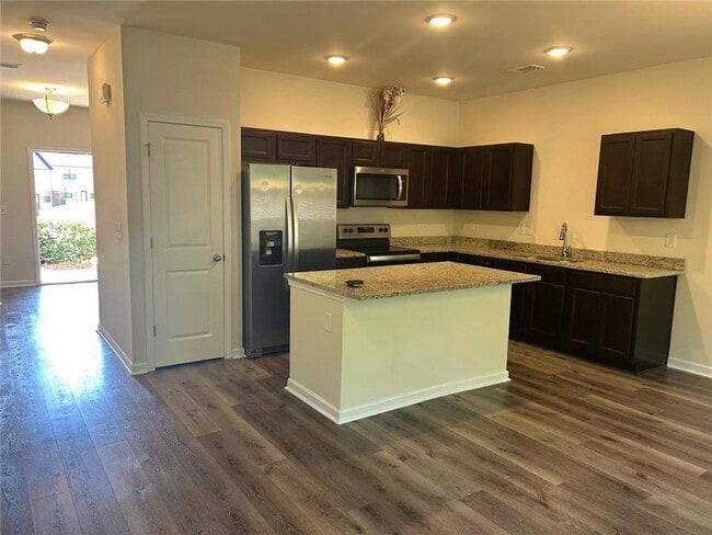 Building Photo - 6412 Mountain Home Way