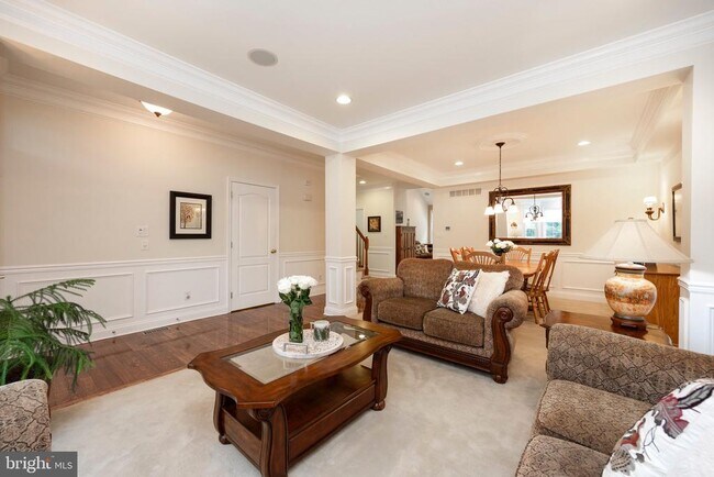 Building Photo - 2917 Cottonwood Ln