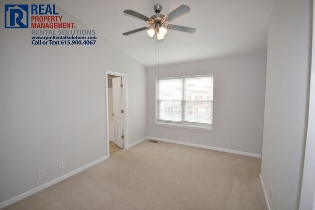 Building Photo - 1029 Wolves Den Pl