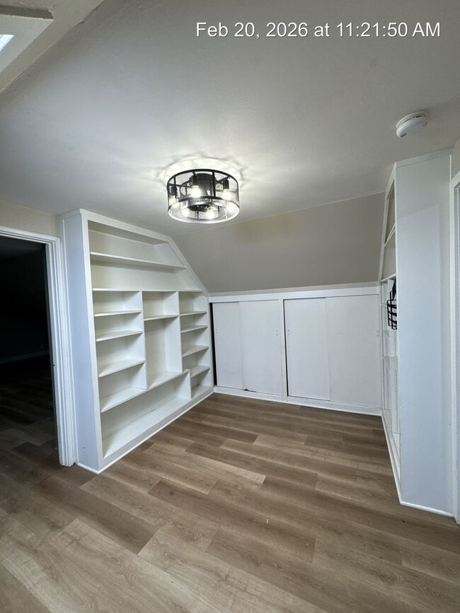 Building Photo - Dinuba Home Coming Soon!