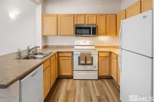 Building Photo - 200 Talus Way