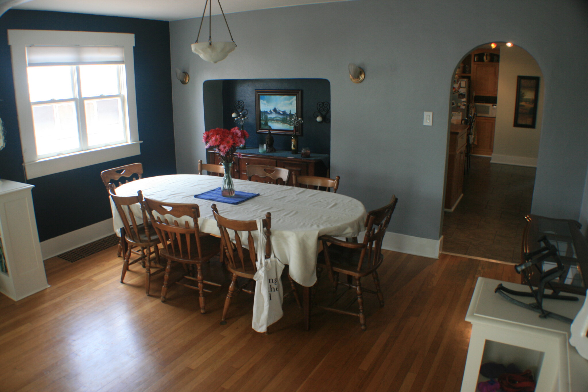 dining area (open with living room) - 630 Columbia St