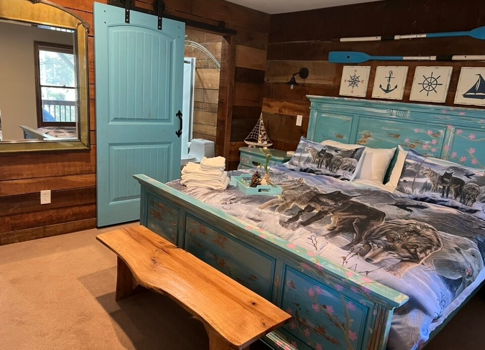 Guess room - 7022 Aska Rd