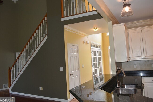 Building Photo - 4003 Rosewood View Dr