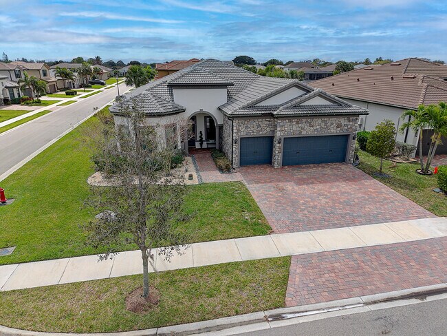 Building Photo - 8324 Pedigree Cir