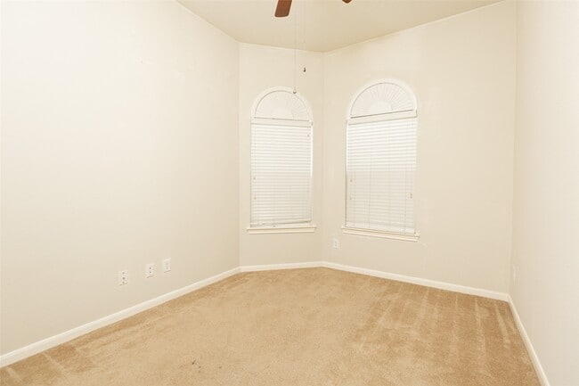 Building Photo - 10218 West Palm Lake Drive