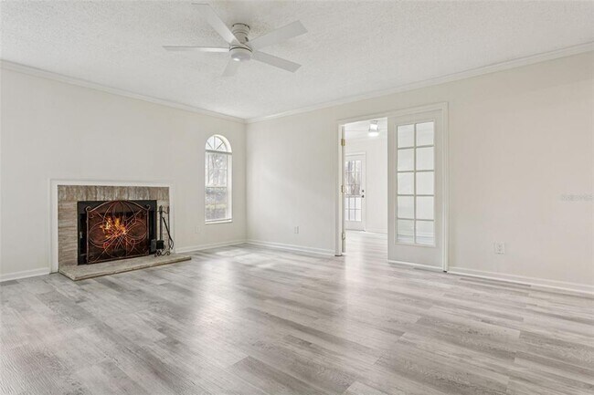 Building Photo - 2101 Fox Chase Blvd
