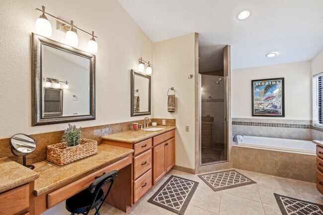 Building Photo - 49035 Tango Ct