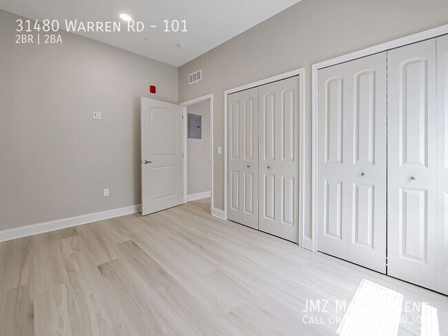 Building Photo - 31480 Warren Rd