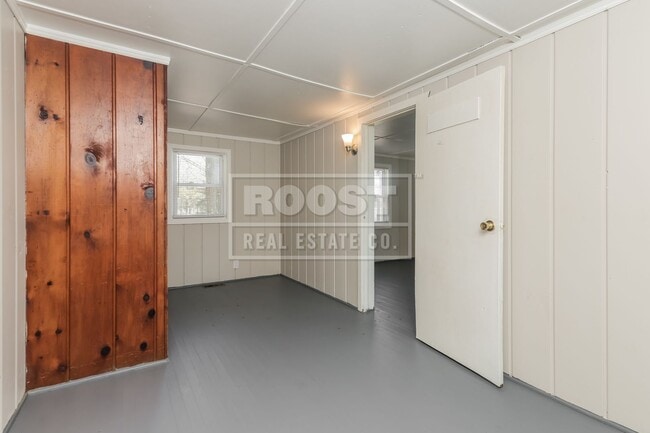 Building Photo - One bedroom, one bathroom single in Springfield.