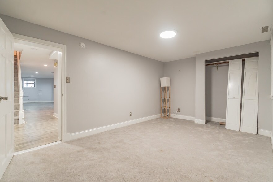 Building Photo - 1116 Rhode Island Ave NW