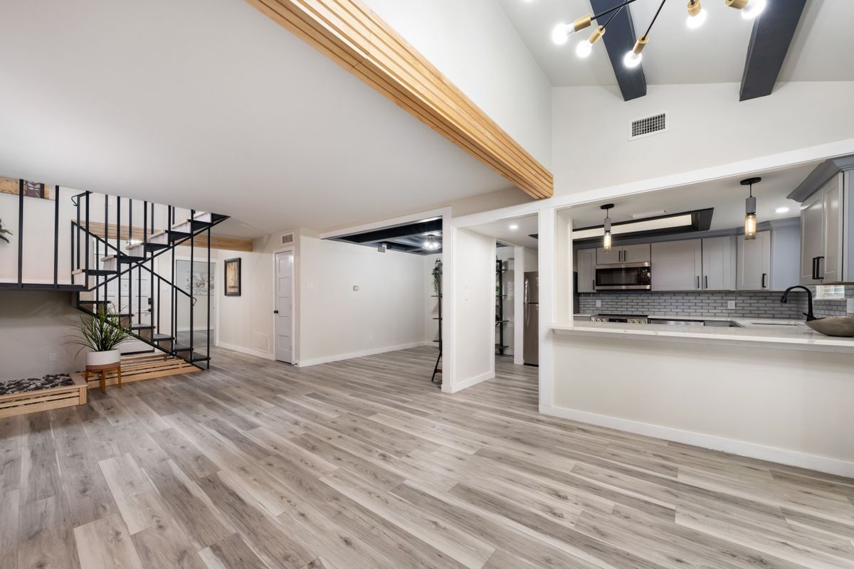 Building Photo - 2703 Meadowstone Ct