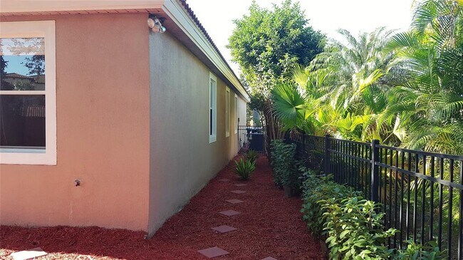 Building Photo - 11235 Rapallo Ln