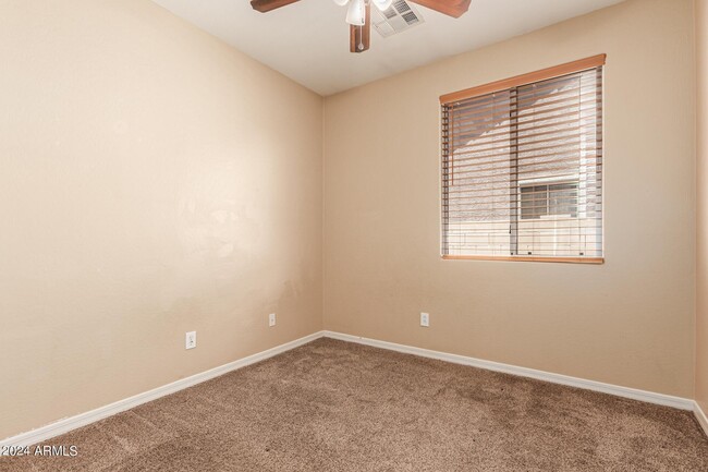 Building Photo - 4706 S Twinleaf Dr