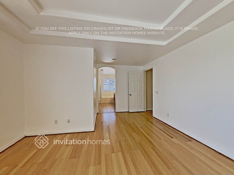 Building Photo - 1036 Crystal Springs Pl