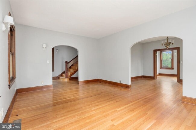 Building Photo - 1431 N Fillmore St