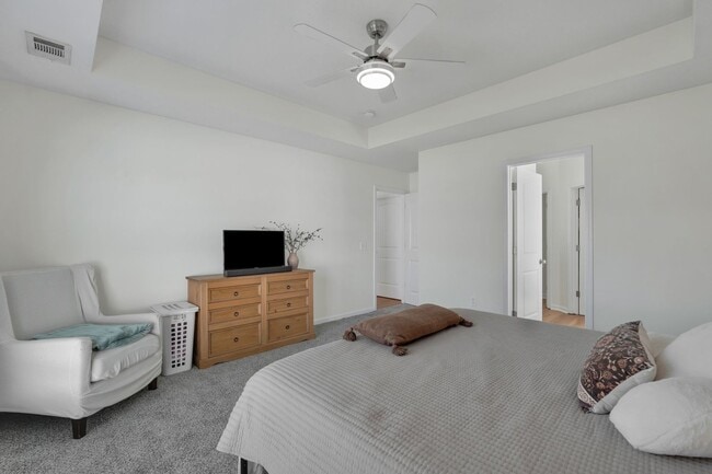Building Photo - Centrally Located Ranch Home in Richmond Hill