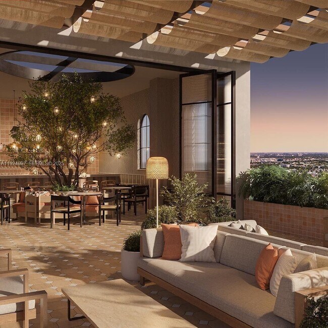 Building Photo - 11 NE 6th St