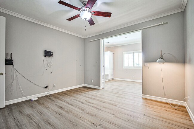 Building Photo - 3137 Beach View Ct