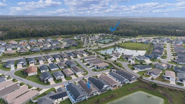 Building Photo - 6230 Dingman Wy