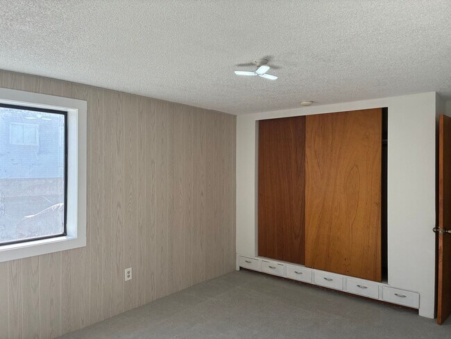 Building Photo - 3316 E College Way