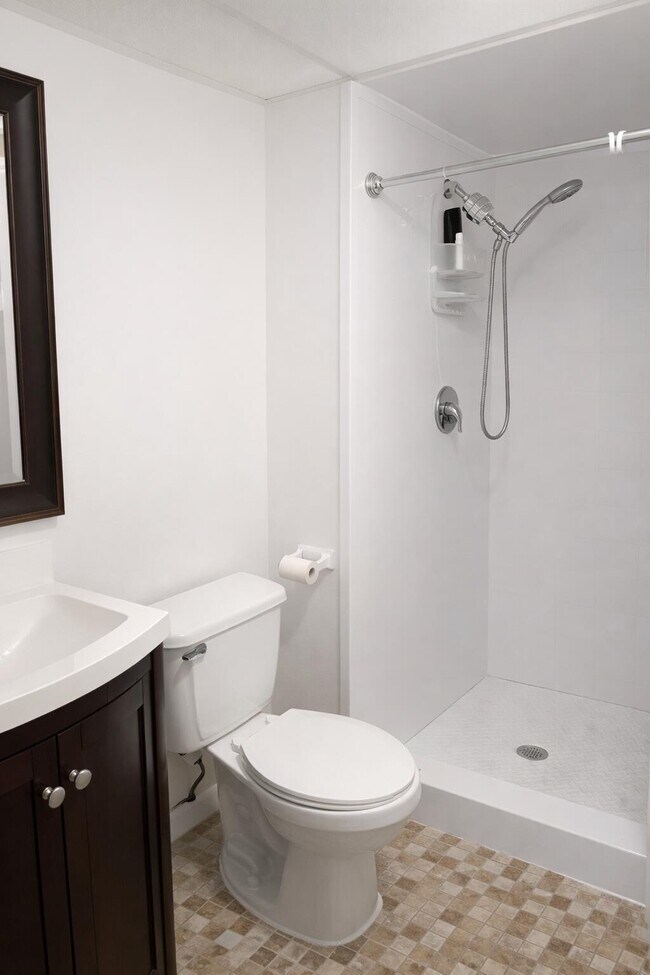 Building Photo - 2800 Fiore Way