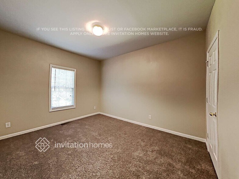 Building Photo - 3993 Rivermeade Dr SW