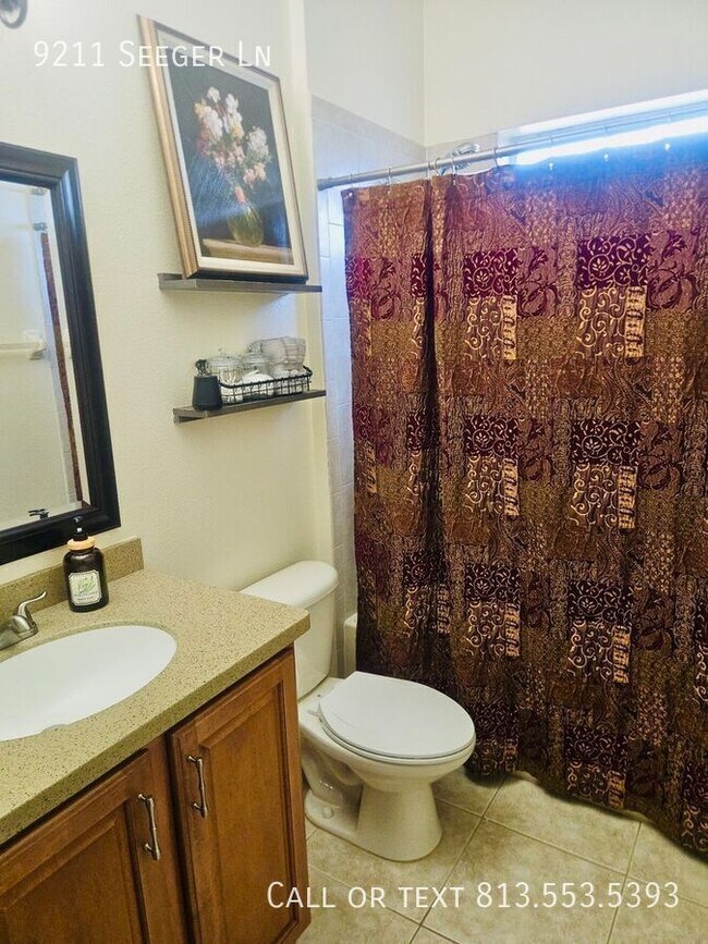 Building Photo - 9211 Seeger Ln