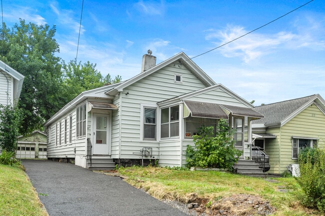 Building Photo - 911 Kirkpatrick St
