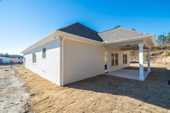 Building Photo - 101 Sea Ray