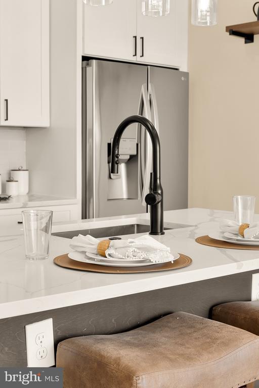 Building Photo - 927 Kennedy St NW