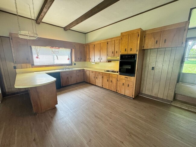 Building Photo - North Iredell - 3 Bedroom / 2 Bathroom