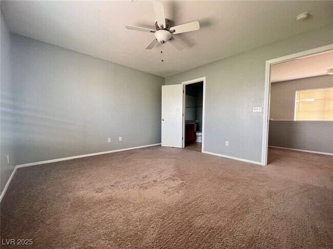 Building Photo - 1084 Dancing Vines Ave