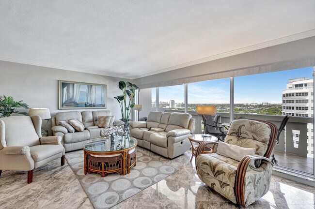 Building Photo - 2100 S Ocean Dr