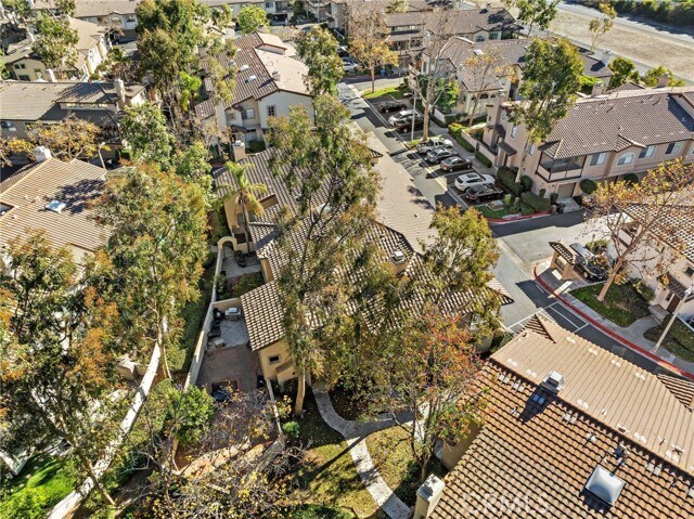 Building Photo - 41 Tierra Seguro