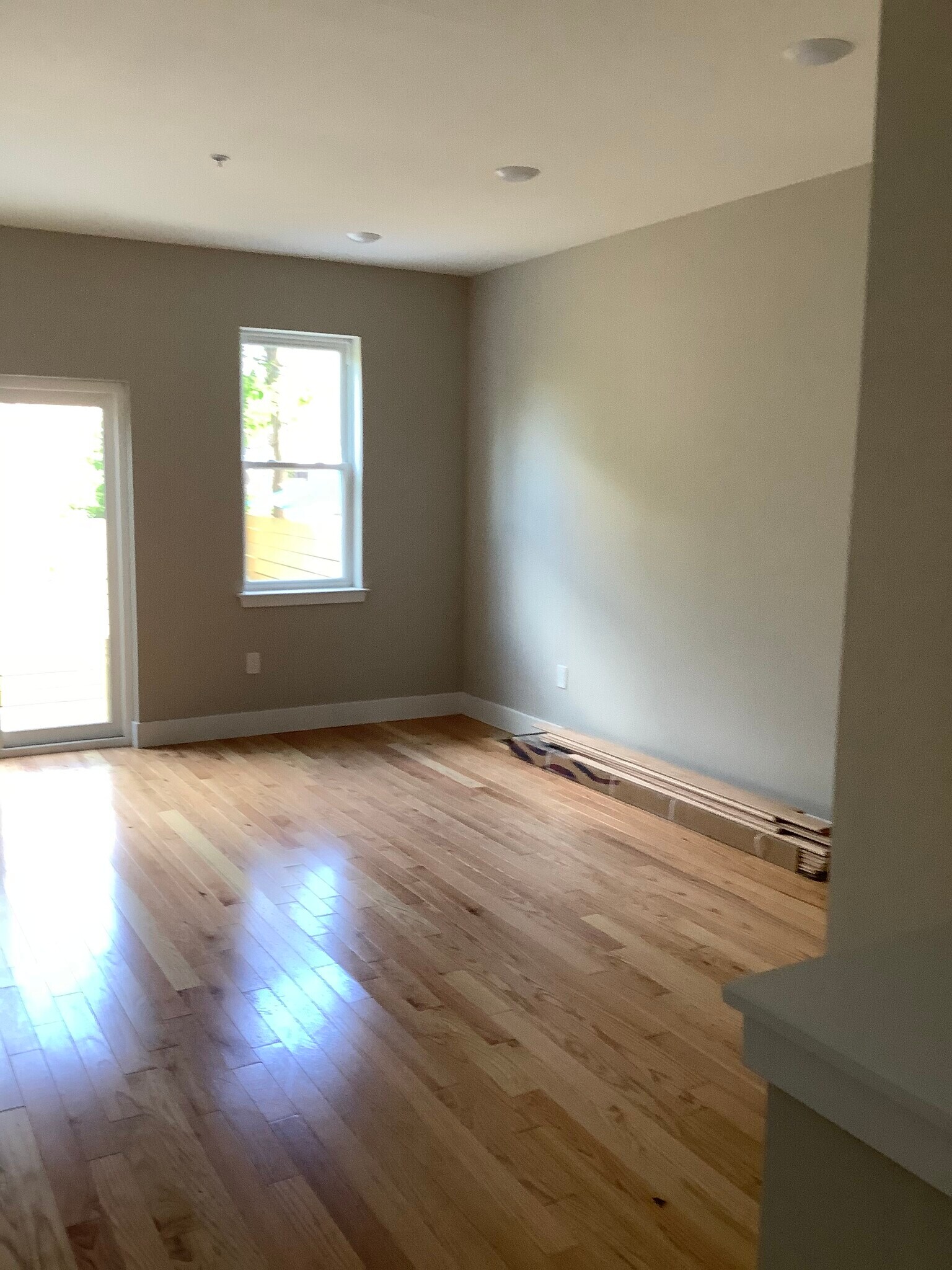 Building Photo - 2111 W Seybert St
