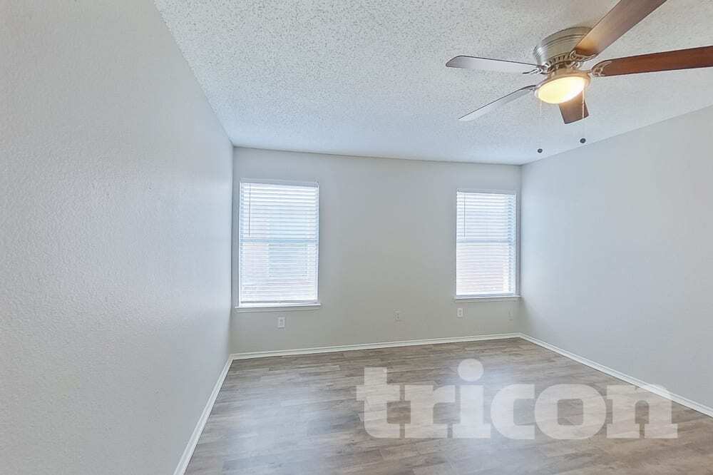 Building Photo - 2922 Marquis Ln