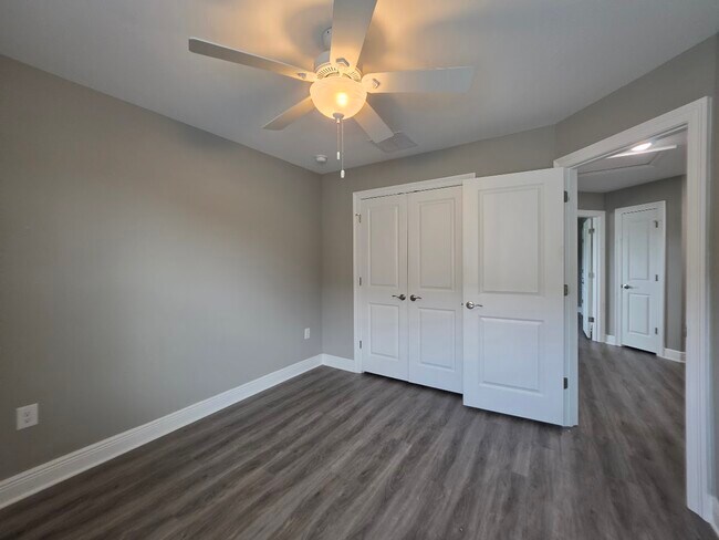 Building Photo - 2331 Hadleigh Hills Ct