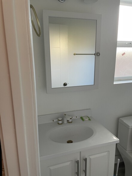 Building Photo - 18821 Erwin St