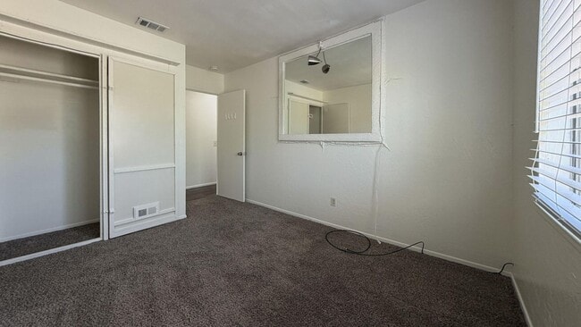 Building Photo - 11231 Reddiford Ct