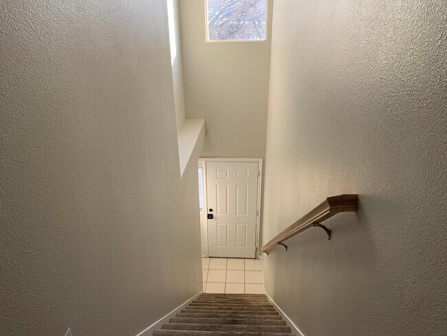 Building Photo - 3480 S Ashby Vw Cv