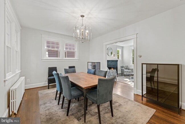 Building Photo - 5923 33rd St NW