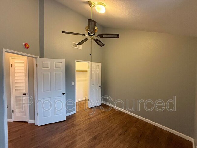 Building Photo - 428 Phoenix Ave