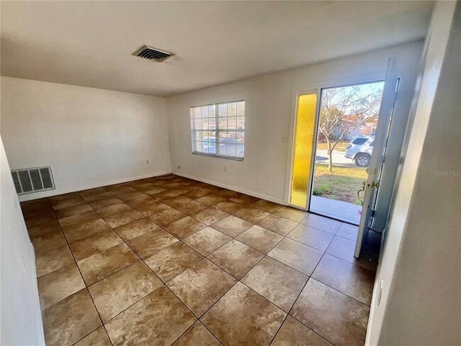 Building Photo - 9504 Richwood Ln