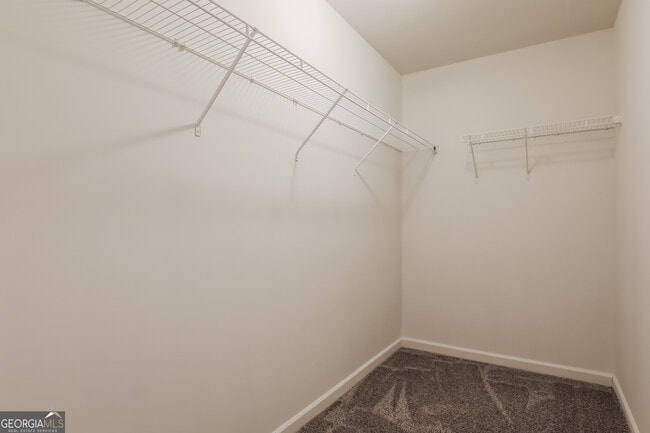 Building Photo - 1603 Iris Walk