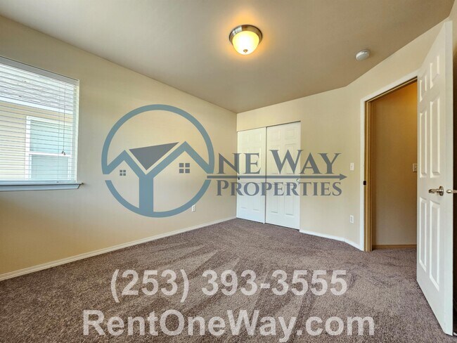 Building Photo - 15410 87th Ave E